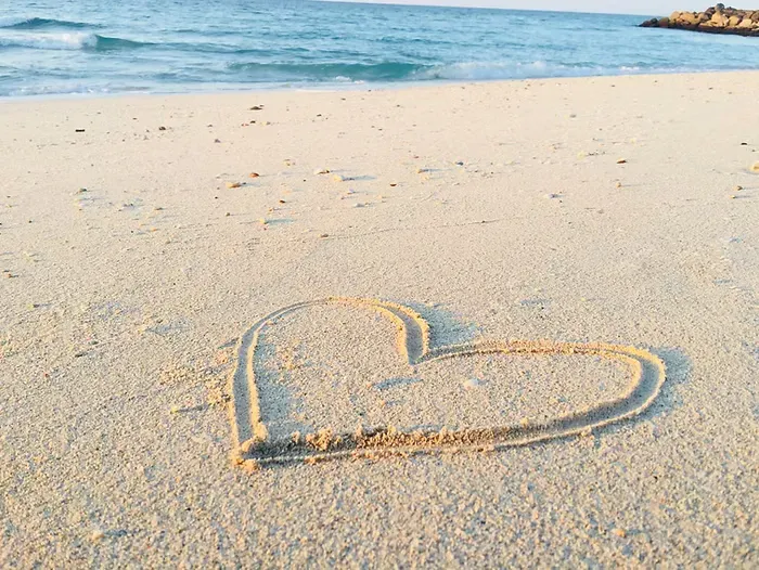 sand-heart.webp
